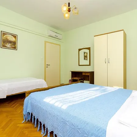 Apartment Vinko *