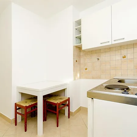 Vinko Apartment *